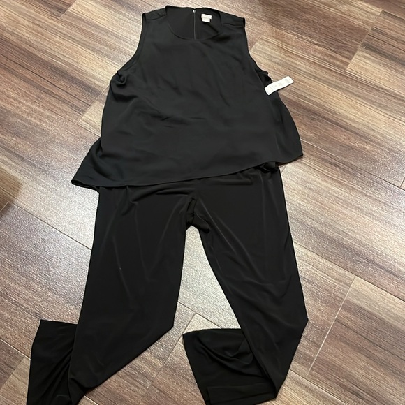 NWT Chico’s Sleeveless Jumpsuit - Picture 3 of 9